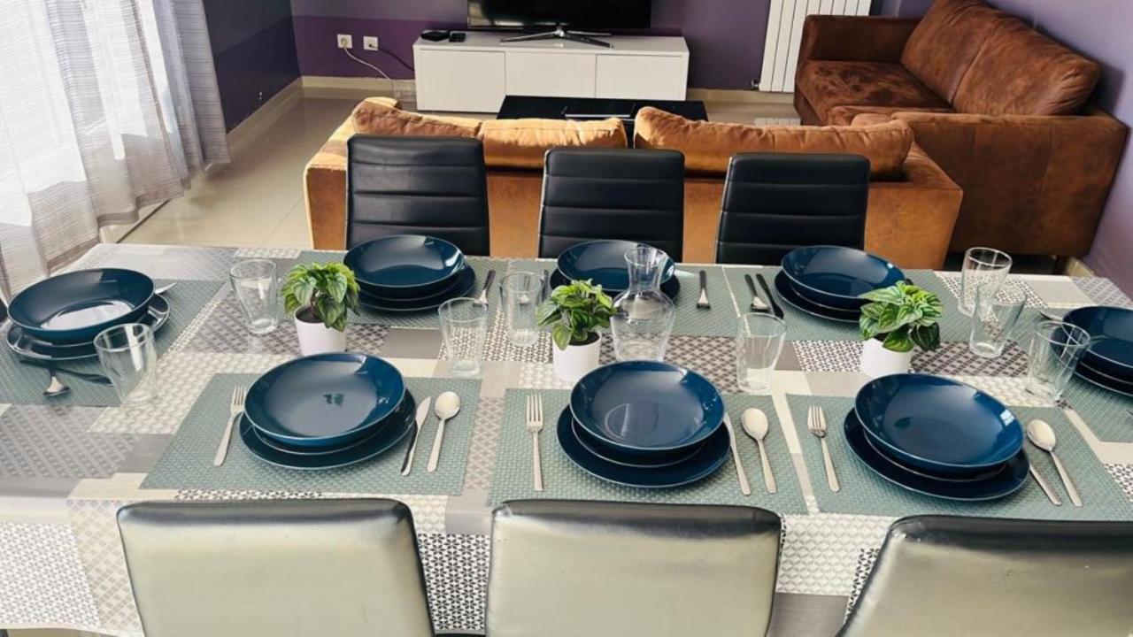 100M2 2 Chambres 8 Personnes - Grand Parking Et Terrasse Privee - Proche Cdg-Parc Expositions-Paris-Asterix-Disney فيليُبانت المظهر الخارجي الصورة